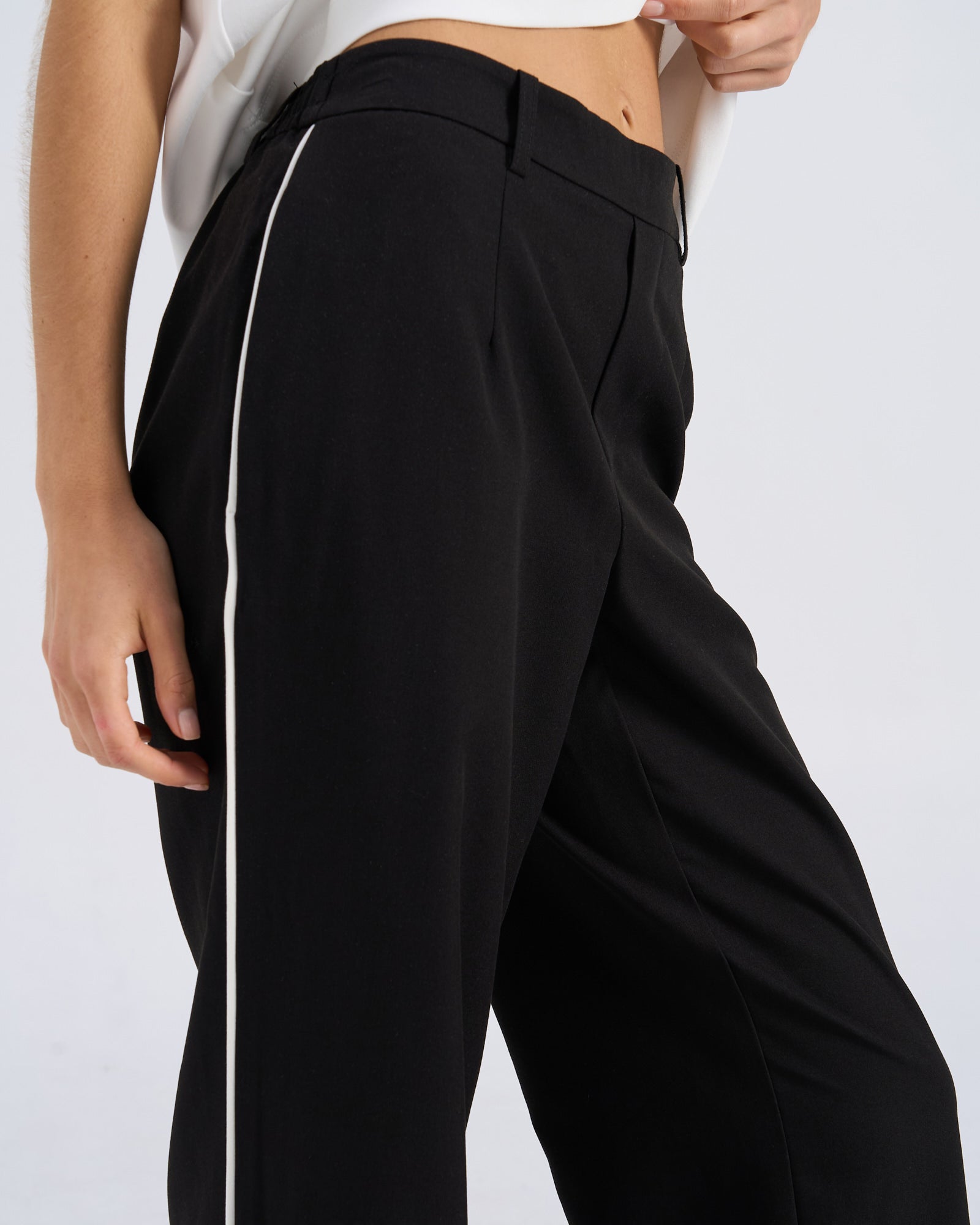VMNILA STRAIGHT PANTS